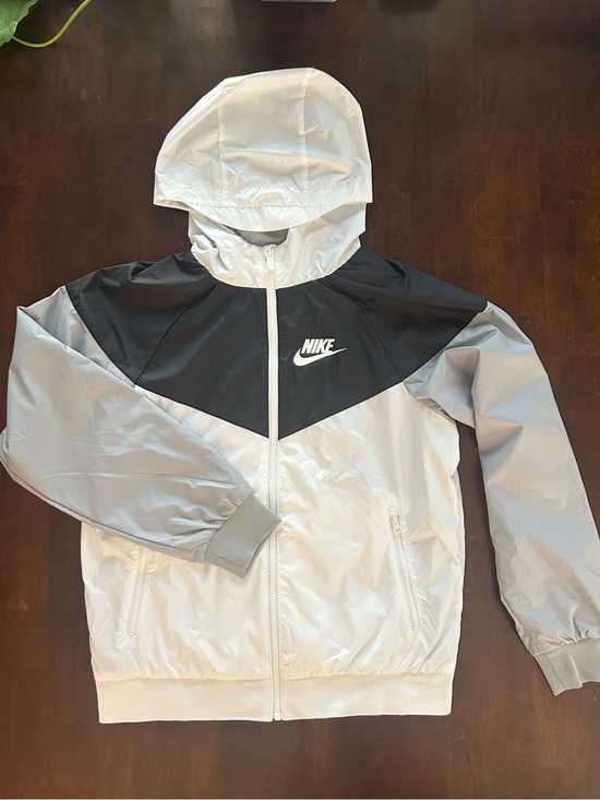 Nike Other - Nike Hooded Colorblock Jacket in Black, Light Gray, White
